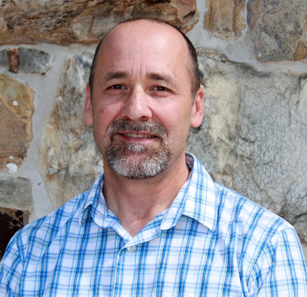 tim higgins casual head shot 2017 1024x990